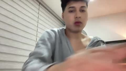 Snapshot of velascosexyboy chatting on January 2025 05:16:02 AM velascosexyboy online show from January 2025 05:16:02 AM