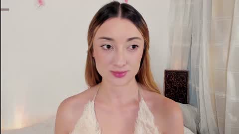 Snapshot of velvet_00 chatting on July 2026 04:43:02 AM velvet_00 online show from July 2026 04:43:02 AM