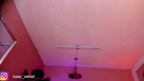 Snapshot of velvet_dreams_ chatting on May 2026 11:51:02 AM Isabella online show from May 2026 11:51:02 AM