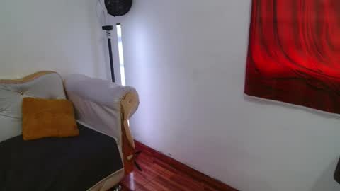 Snapshot of velvet_sex chatting on May 2026 04:04:02 PM Velvet Sexy online show from May 2026 04:04:02 PM