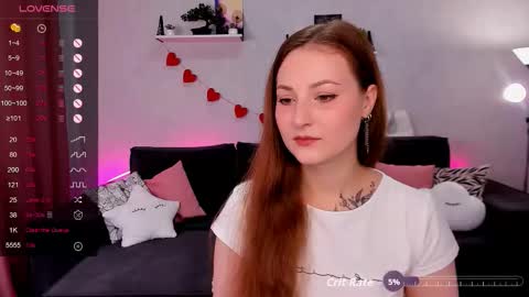 Mia online show from September 2025 09:02:01 AM