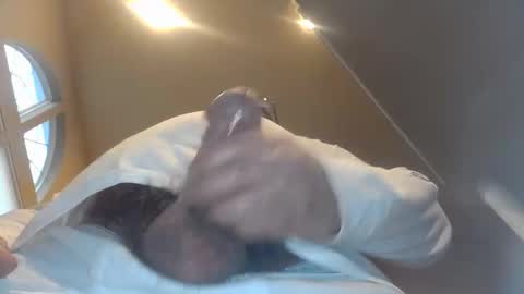 Snapshot of velvetcock25 chatting on May 2026 11:55:01 PM velvetcock25 online show from May 2026 11:55:01 PM