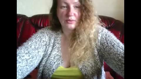 Snapshot of velvetdiamond chatting on June 2026 02:50:02 PM velvetdiamond online show from June 2026 02:50:02 PM