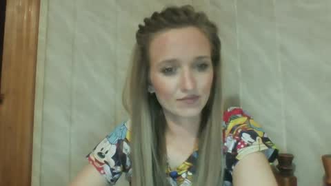 Snapshot of velvetintuition chatting on May 2026 06:24:01 PM velvetintuition online show from May 2026 06:24:01 PM