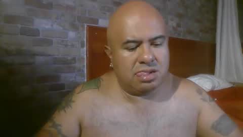 velvetlux9 online show from May 2026 02:20:02 AM