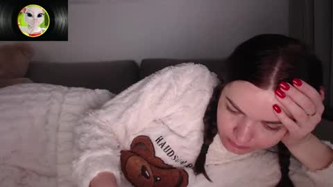 velvetmoon123 online show from February 2026 08:19:01 AM