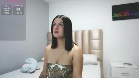 Snapshot of velvetsmith chatting on September 2025 12:56:02 AM velvet online show from September 2025 12:56:02 AM