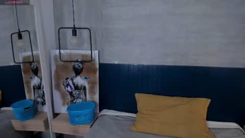 velvettease_ online show from July 2026 12:30:01 PM