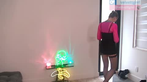 VelvetTGirl online show from May 2026 04:59:02 PM