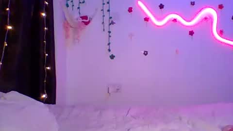 COCO XOXO online show from September 2025 03:33:02 AM