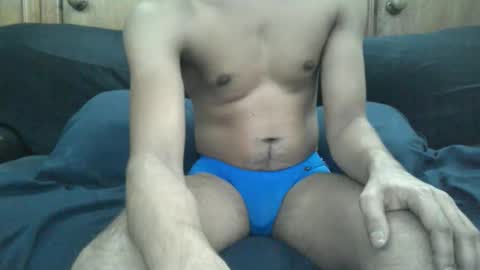Vee online show from February 2025 05:05:01 AM