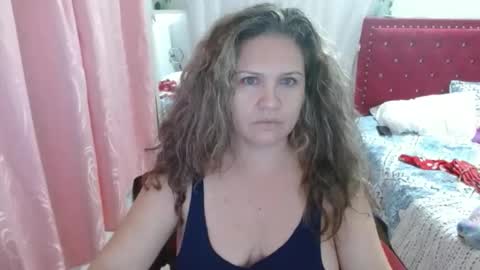 Snapshot of venecasexy44 chatting on September 2025 09:44:01 AM venecasexy44 online show from September 2025 09:44:01 AM