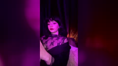 venom_goddess online show from March 2026 09:56:02 PM