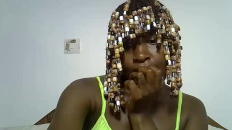 venom_kisses5050 online show from March 2026 04:42:01 PM