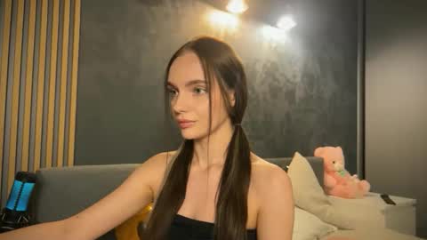 venom_shade online show from September 2025 09:07:02 PM