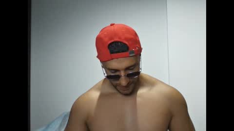 Snapshot of venus_griego chatting on November 2025 03:05:01 AM venus_griego online show from November 2025 03:05:01 AM