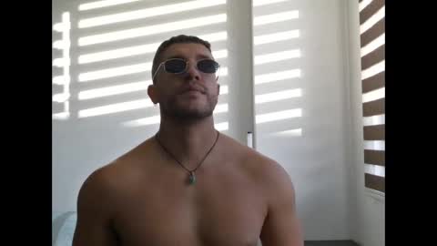 Snapshot of venus_griego chatting on November 2025 10:10:01 PM venus_griego online show from November 2025 10:10:01 PM