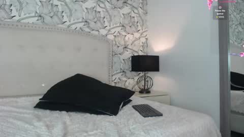 Venus  online show from April 2026 12:00:02 PM