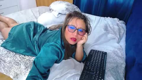 venushot1xx online show from February 2026 11:47:02 AM