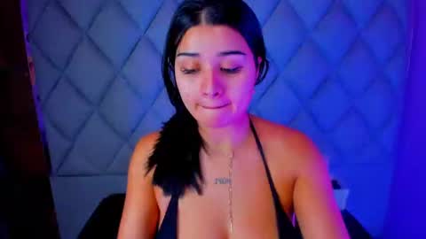 Venusowen  online show from October 2025 01:31:02 PM