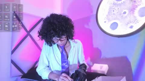 venuss_03 online show from December 2025 03:02:01 AM