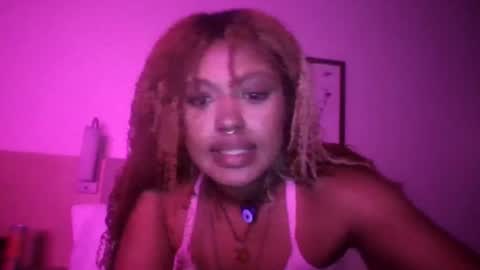 Snapshot of venusthestar chatting on August 2026 03:17:02 AM Venus the Star online show from August 2026 03:17:02 AM