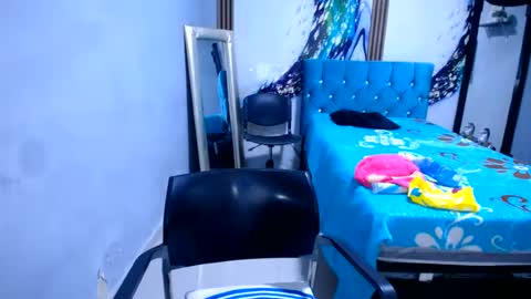 Snapshot of venuswilliamx chatting on June 2026 02:35:01 AM venus online show from June 2026 02:35:01 AM