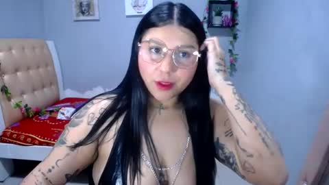 Snapshot of venuswilliamx chatting on July 2026 02:47:01 AM venus online show from July 2026 02:47:01 AM