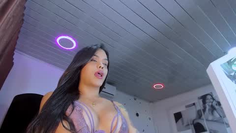 ---Venuz--- online show from January 2025 10:51:01 AM