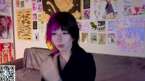 Erica online show from May 2026 08:06:02 PM