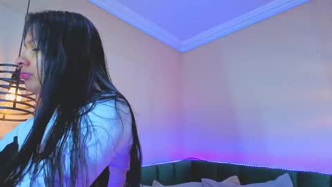 Snapshot of verabest chatting on May 2026 10:54:02 AM Domelipa online show from May 2026 10:54:02 AM