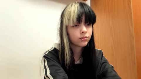 Veronika online show from February 2026 06:36:01 PM