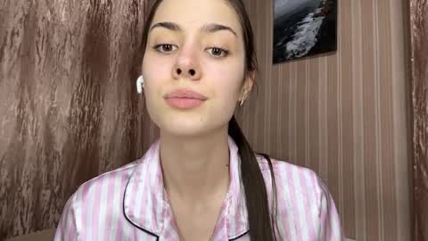 Ayla online show from April 2026 02:00:02 PM