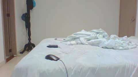 vergagolosa22 online show from March 2025 03:12:02 AM