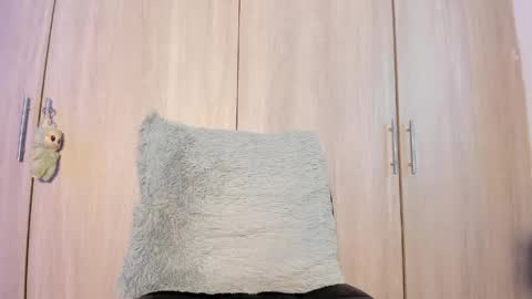 veronica lodge online show from April 2026 02:01:02 PM