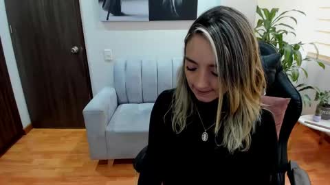 Catalina online show from February 2025 05:04:01 PM