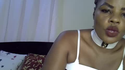 veronica771860 online show from November 2025 06:31:02 PM