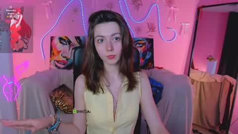 Snapshot of veronica_bubble chatting on June 2026 07:16:02 PM Ronni online show from June 2026 07:16:02 PM