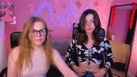 Snapshot of veronica_bubble chatting on June 2026 07:14:02 PM Ronni online show from June 2026 07:14:02 PM