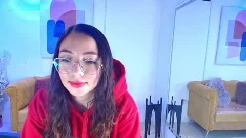 Snapshot of veronica_miiller chatting on May 2026 06:15:02 PM veronica online show from May 2026 06:15:02 PM