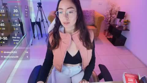 Snapshot of veronica_miiller chatting on May 2026 07:43:01 PM veronica online show from May 2026 07:43:01 PM