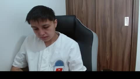 Veronica Clark online show from December 2024 04:17:01 PM