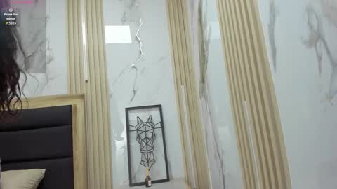 Veronica online show from October 2025 01:18:01 PM