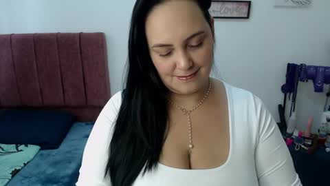 Snapshot of veroniicabbw_ chatting on June 2026 12:57:02 PM veroniicabbw_ online show from June 2026 12:57:02 PM