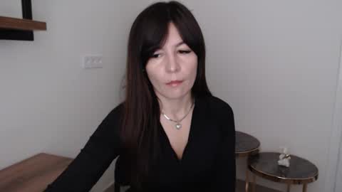 Snapshot of veronik_shy chatting on November 2025 08:31:02 AM veronik_shy online show from November 2025 08:31:02 AM