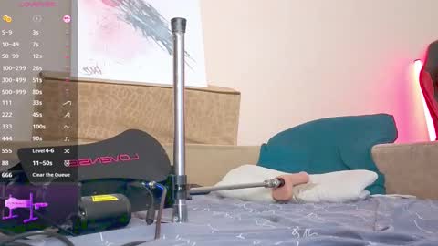 Ethan online show from February 2025 05:17:02 PM