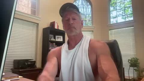 Snapshot of vervalas1 chatting on July 2026 04:38:02 PM Vervalas online show from July 2026 04:38:02 PM