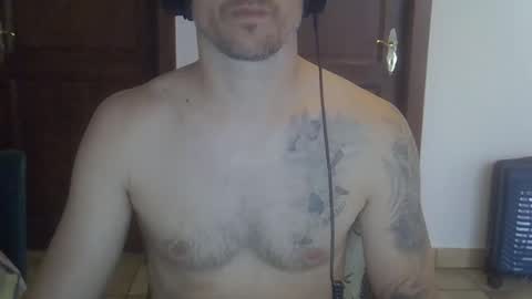 Snapshot of veryhotpervert chatting on May 2026 07:15:02 AM veryhotpervert online show from May 2026 07:15:02 AM