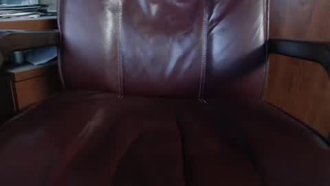 Erik online show from January 2025 07:11:01 PM