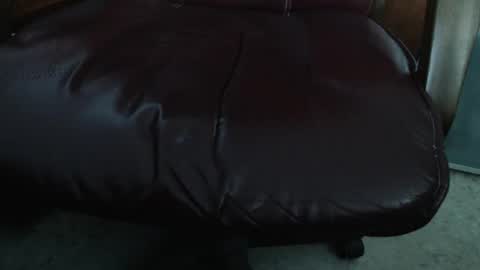 Erik online show from March 2025 05:14:02 PM